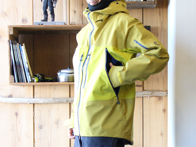 Teton Bros.の滑り系ハードシェル TB Jacket – moderate