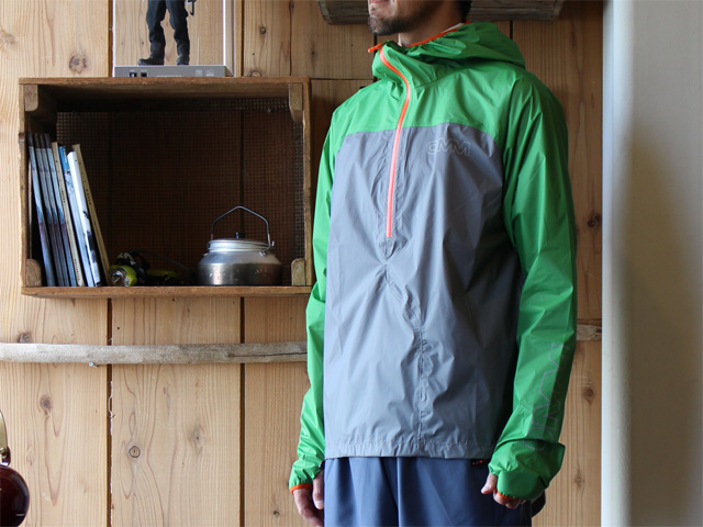 再再販 OMM / Halo Smock ヘイロスモック Blue/Grey M www.themagazine.ca