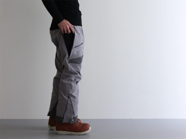 殆どの雪上アクティビティで活躍します！Teton Bros. のSerac Pant