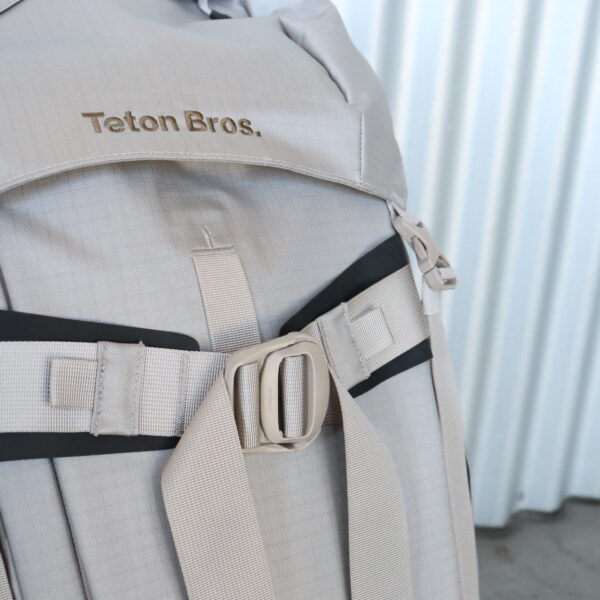 Teton Bros. のBCパック Koma ＆ Amauti